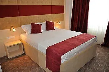 Plaza Hotel