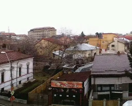 Plaza Hotel 3*